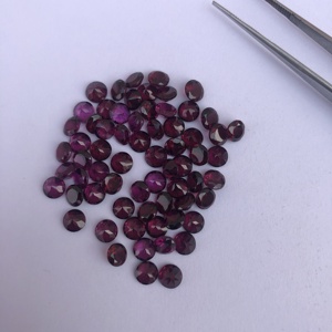 Grenat rhodolite violet naturel de 4mm, pierres précieuses rondes à facettes calibrées, acheter maintenant chez le fabricant, prix d'usine en gros - Product Image 1