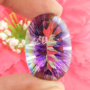 พลอยโทแพซธรรมชาติทรงรีเว้าขนาด 30x20 มม. น้ำหนัก 45.60 กะรัต สำหรับทำเครื่องประดับ - Product Image 1