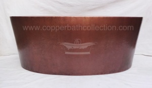 อ่างอาบน้ำเหล็กแบบตั้งผนังสองชั้นทำจากทองแดงโบราณดีไซน์ทรงวงรีหรูหราทำด้วยมือพร้อมความดึงดูดในการแช่ - Product Image 2