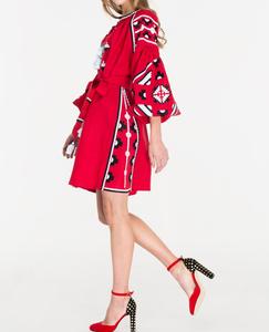 ผู้หญิงคุณภาพสูงแบบดั้งเดิมโบฮีเมียนแฟชั่นที่ดีที่สุดชุดยูเครนออกแบบเย็บปักถักร้อยสีแดงสีขาวชุดเม็กซิกัน - Product Image 3