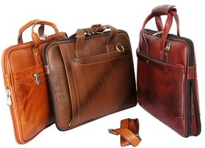 Porte-documents pour ordinateur portable en cuir véritable Goat Hunter avec taille personnalisable - Product Image 6