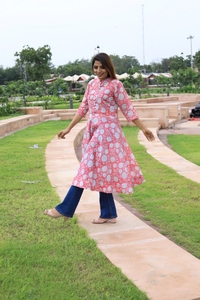 Bloque impreso diseño mughal para mujer anarkali floral kurti - Product Image 2