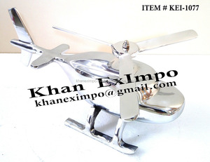 Mini Vaisselle de bureau en hélicoptère en aluminium pour décorations de fête - Product Image 2