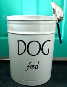 Estilos ecológicos Contenedor de almacenamiento de alimentos para perros de hierro redondeado Diseño de tazón conveniente con caja de embalaje para mascotas - Product Image 1