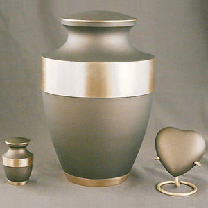 โกศเผาศพทองเหลืองสลักรูปหัวใจขนาดเล็กโกศสำหรับขี้เถ้ามนุษย์โกศตกแต่งสำหรับผู้ชายผู้หญิง - Product Image 3