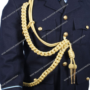 Vestido Ceremonial con Aiguilletes Sintéticos Dorados - Product Image 2