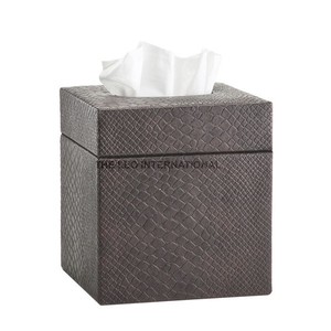 Caja de pañuelos de cuero - Product Image 1