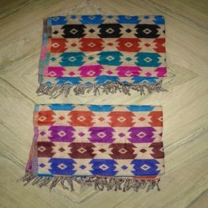 Venta al por mayor chales de invierno multicolor de la India bufandas impresas de moda tradicional - Product Image 4