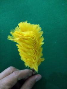 Magnifique plume de hackle jaune pour chapeaux Shako, vente en gros, fabricants, prêt à expédier, vente chaude - Product Image 3
