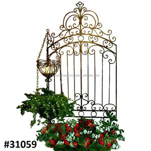 Enrejado de Metal para Plantas de Jardín, Estilo Italiano, Resistente a la Intemperie, Arte de Pared - Product Image 1