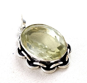 Colgante de cuarzo con forma ovalada de limón Natural, joyería hecha a mano de plata de ley 92,5 con facetas - Product Image 1