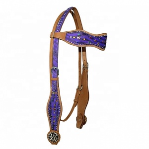 Juego de bridas occidentales de alta calidad, las últimas tachuelas de caballo de cuero con cabeza, riendas de cuello de pecho, juego de bridas de caballo duradero - Product Image 1