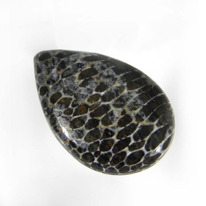 Cabujón de pera negra Natural de 23x16mm 12,40 Cts Piedra preciosa suelta Coral negro para la fabricación de joyas - Product Image 1