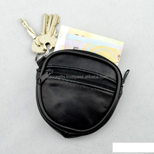 Nouvelle arrivée : Porte-monnaie noir design avec poche porte-clés - Product Image 1