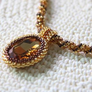 Collier en corde spirale en or fait main, magie artisanale - Product Image 1
