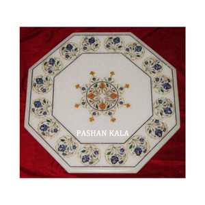 Mesa con incrustaciones de mármol blanco hecha a mano, forma octogonal, diseño de flores hechas a mano con superficie brillante utilizada para mesa de centro en hoteles - Product Image 1