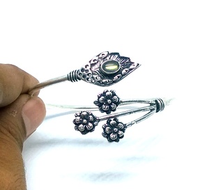 Bracelet de mode en laiton plaqué argent fait à la main perles diamants embellis manchette bracelets mariages anniversaires cadeau de noël - Product Image 3