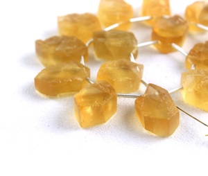 Forme hexagonale naturelle 18 pièces Citrine brute pierre précieuse en vrac fabrication de bijoux pierre jaune Collection coupe de Style - Product Image 4