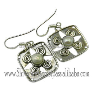 ต่างหูห้อยอัญมณีสีเงินสเตอร์ลิงทำด้วยมือ925ใหม่ดีไซน์เนอร์สีโรสโกลด์ของขวัญหมั้นทางศาสนาเครื่องประดับผู้หญิง - Product Image 2