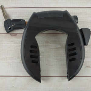 Lucchetto Antifurto per Bicicletta in Acciaio e ABS, Resistente, per MTB e <span class=keywords><strong>Bici</strong></span> da Strada, con 2 Chiavi, Nero - Product Image 6
