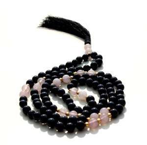 สร้อยลูกปัดสวดมนตร์นิลพร้อมลูกปัดพู่ห้อยทำจากผ้าไหมสามารถปรับแต่งได้ตามต้องการ - Product Image 2