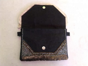 Bolso de mano étnico hecho a mano de yute con borlas para mujer, patrón de letras, estilo de eslinga para fiestas nocturnas, playa, venta al por mayor, India - Product Image 3