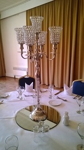 Candélabre artisanal de luxe de haute qualité, durable, en aluminium de première qualité, pour la décoration de la maison, les mariages, Noël, export en gros - Product Image 4