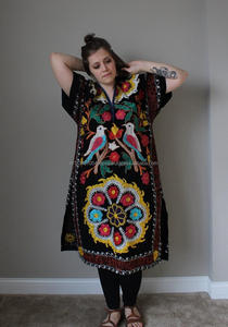 Uvuzbek — robe Vintage à fleurs et oiseaux brodée, caftan de haute qualité, tunique Tribal élégante bohème - Product Image 2
