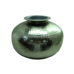 Pot de fleurs en aluminium martelé, vase décoratif traditionnel - Product Image 6