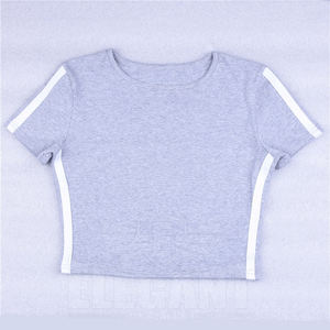 2025 femmes été Shorts ensembles côté rayure haut court court deux pièces ensemble à manches courtes culture t-shirt été femmes Shorts ensemble - Product Image 3