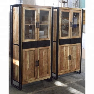 ตู้เสื้อผ้าไม้ผสมโลหะสไตล์อุตสาหกรรมเมือง พร้อมแผงกระจกสำหรับจัดเก็บ - Product Image 5
