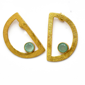 D Shape Design Aqua Calcédoine Gemstone 925 Sterling Sliver Stud Boucles d'oreilles Lunette Réglage Boucle d'oreille à la mode à la mode pour les femmes. - Product Image 1