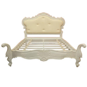 Meuble de chambre peint en acajou, mobilier indonésien-français, lit de 15 cm en acajou - Product Image 1