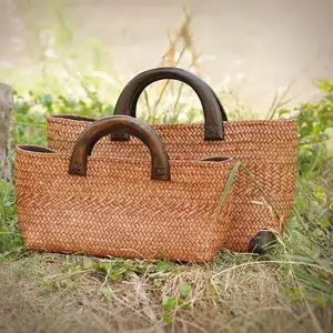 2019 wholesale water hyacinth handbag for summer handmade crafts straw shoulder bag no minimum quantity