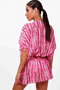 เดรสสั้นย้อมสีคอวีกว้างพร้อมสายคาดเอวดีไซน์ใหม่ - Product Image 3