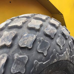 Bomag BW217 BW219 Compacteur vibrant à tambour unique Climatiseur Cabine 35KN Exciting Force Core Components - Product Image 3