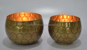 Portavelas de Metal Estilo Pilar, Hecho a Mano, 16x16x22cm, Decoración del Hogar, Linterna Navideña, Exportado de la India - Product Image 3