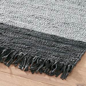 Tapis de porte à tissage plat en cuir de vache naturel fabriqué à la main et élégant - Product Image 4