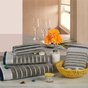 Style brodé dans de belles couleurs Meilleur design Serviette de bain en coton de haute qualité Serviette de bain de golf de qualité supérieure de l'Inde - Product Image 5