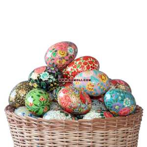 Adornos decorativos de huevos de Pascua de madera pintados a mano blancos y rojos para la caza de huevos de Pascua y la decoración de primavera hecha a mano en la India, venta al por mayor - Product Image 2