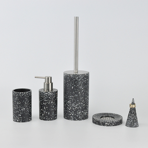 Juego de accesorios de baño de roble con forma de cilindro redondo de 6 piezas - Product Image 5