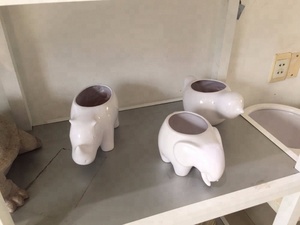 Maceta de cerámica floral animal - Product Image 5