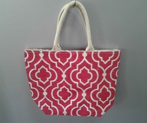 Elegante bolsa de lona duradera para almacenamiento en la playa para mujer con compartimento para joyas de alta capacidad - Product Image 4