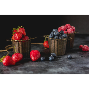 Passoire à thé en laiton antique avec panier d'infuseur en métal à double poignée latérale assis dans des tasses passoires à thé filtres plus raides - Product Image 1