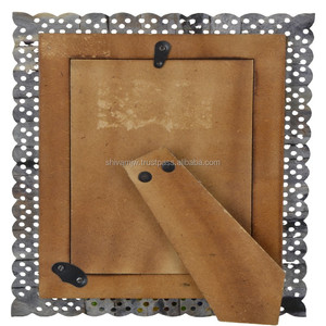 Metier Meilleure vente Cadres photo en bois de teck antique en bois coloré moderne pour un usage domestique Cadeau d'anniversaire de mariage avec façade en verre - Product Image 3