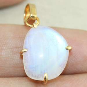 จี้หินมูนสโตนสีรุ้งธรรมชาติที่ตั้งง่ามเครื่องประดับจี้ชุบทอง24K - Product Image 1