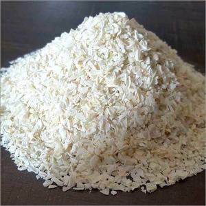 Best Quality and Cheap Price of Dehydrated <b>Dried</b> Fried <b>Onion</b> Flakes Powder Kibbles Minced Origin India - Product Image 3