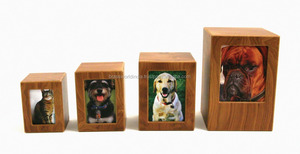 Marco de madera para fotos de mascotas, urna, suministros funerarios, Brassworld, India - Product Image 4