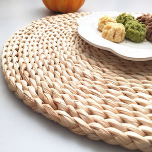 แผ่นรองจานผักตบชวาทำด้วยมือแผ่นซิลิโคนรองจานลายใบไม้ทอสำหรับห้องครัวงานปาร์ตี้ขายดี - Product Image 3