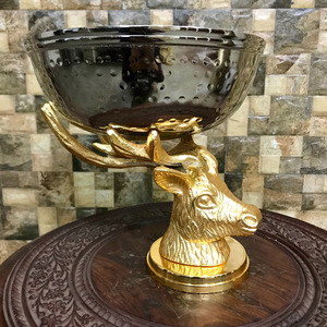 Producto de Metal para decoración del hogar de La Bella y La Bestia - Product Image 3